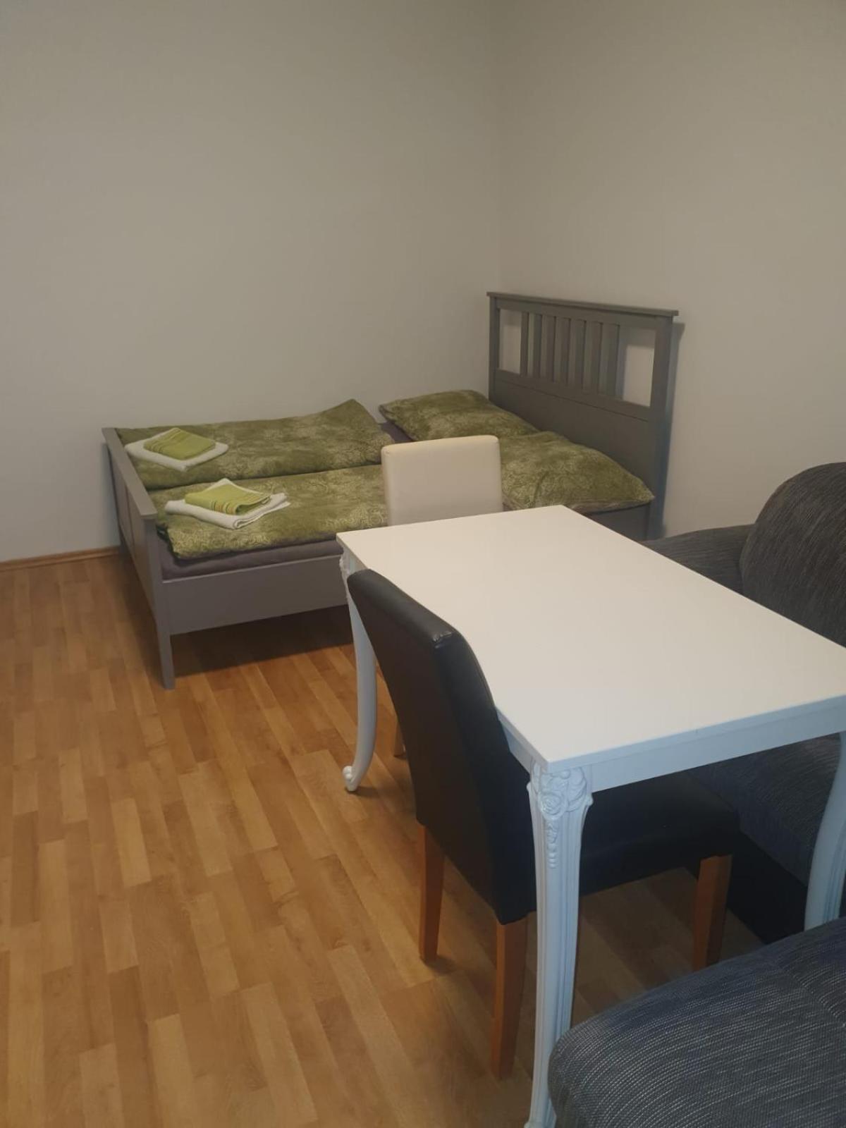 Apartment Ferienwohnung Schloessel 10/16 Wien